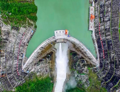 1754452213631660.jpg 1742969468938783.jpg